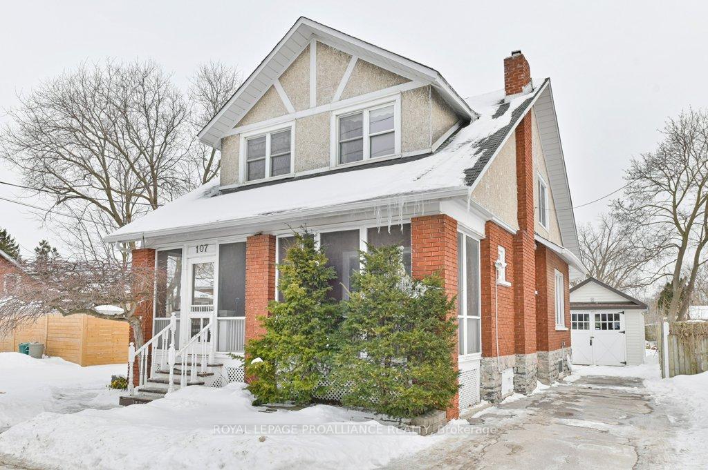 Detached House sold at 107 Catharine Street, Belleville, K8P 1M4 - MLS: X11971957