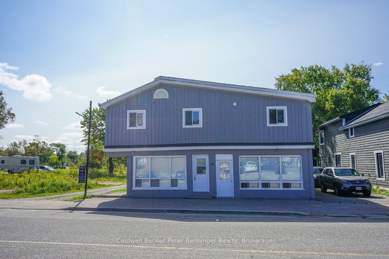 Building at 10 Front Street, Georgian Bay, Freeman