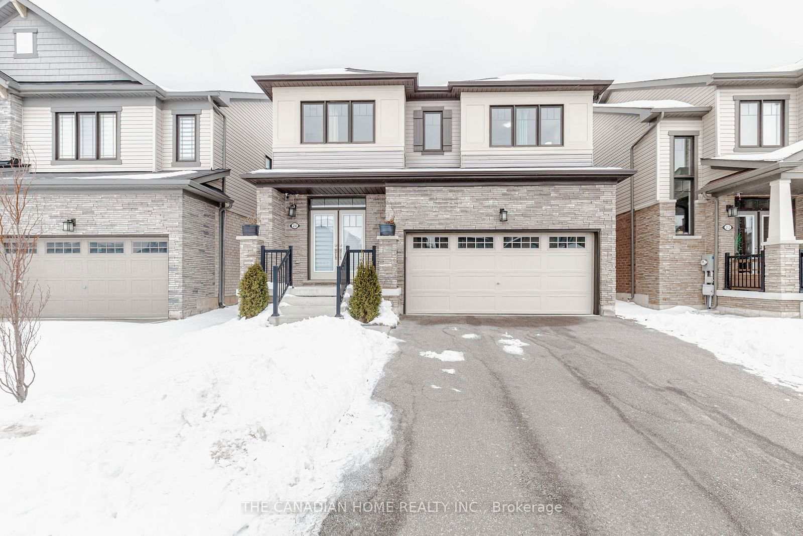 Detached House for sale at 256 BEDROCK Drive, Hamilton, Stoney Creek, L8J 0M2 - MLS: X11971985