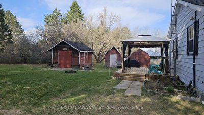 51 Major Lake Rd, South Algonquin - South Algonquin image-0-3