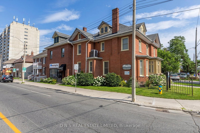 318 Stewart St, Peterborough, K9J 3N1 | Image 3