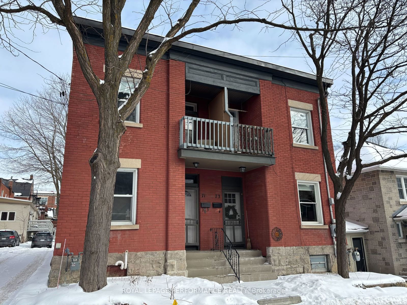 Building at 71 Grosvenor Avenue, Ottawa, Old Ottawa South