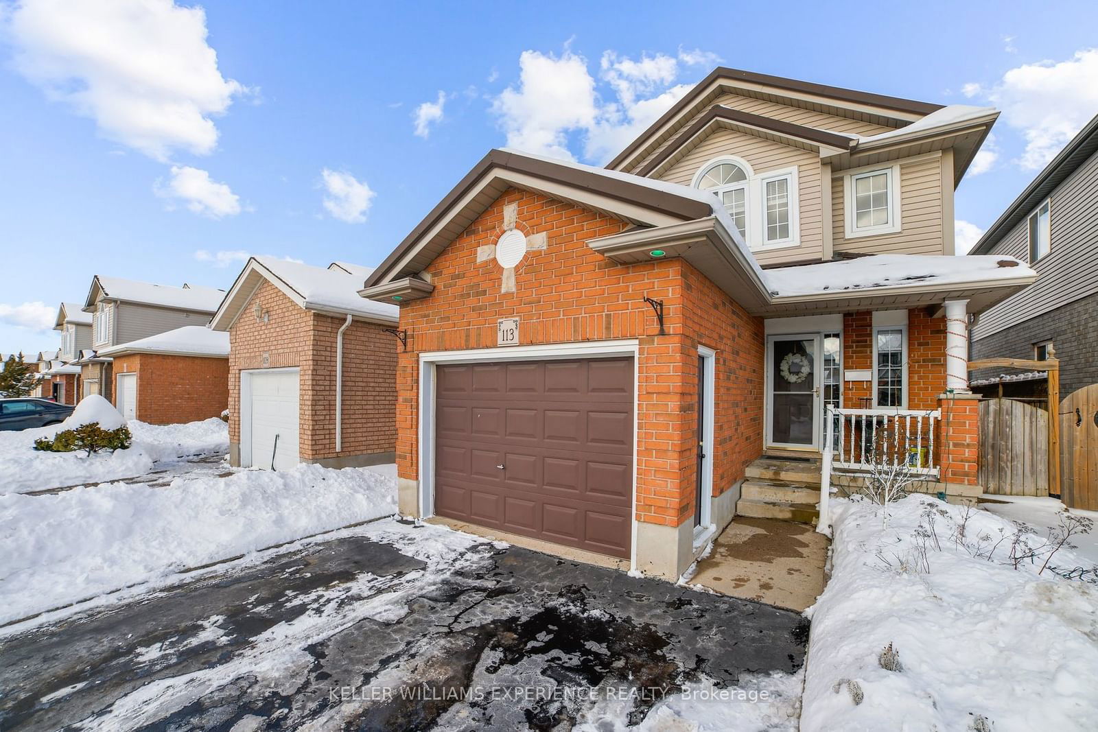 Detached House for sale at 113 Green Gate Boulevard, Cambridge, N1T 2E2 - MLS: X11972677