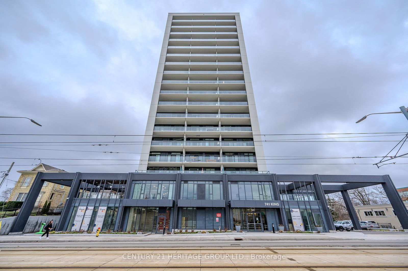 Condo for sale at 703-741 King Street, Kitchener, N2G 1E5 - MLS: X11973208