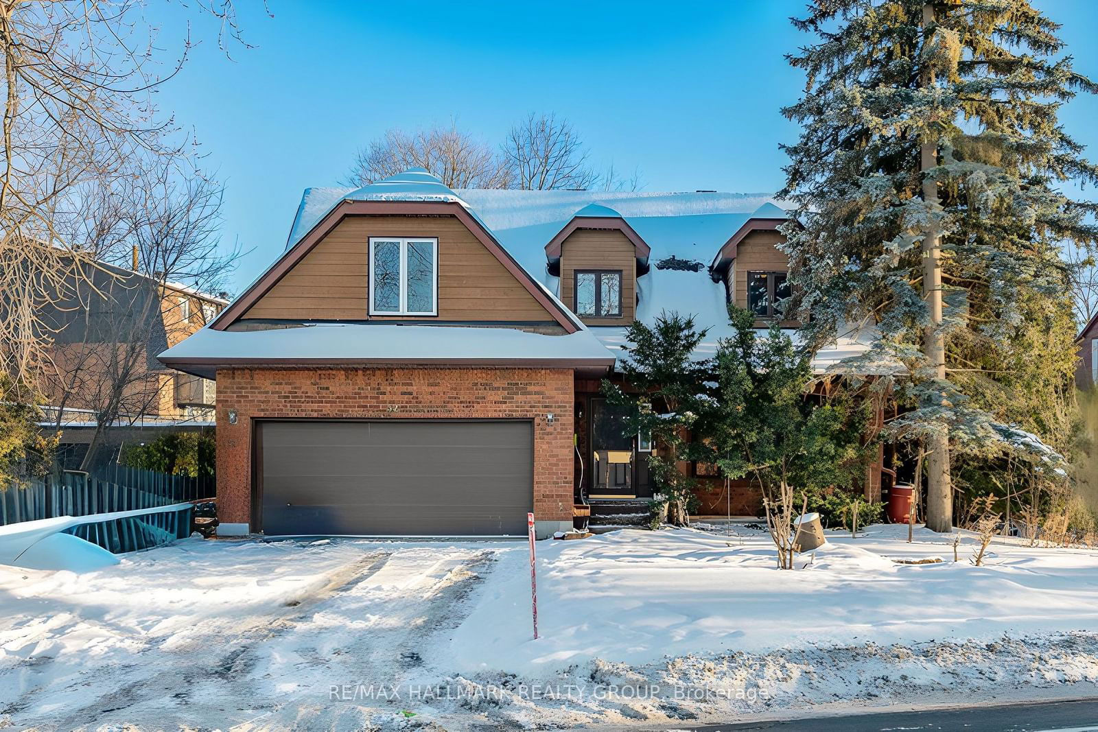 Detached House sold at 52 Eleanor Drive, Cityview - Parkwoods Hills - Rideau Shore, 7201 - City View/Skyline/Fisher Heights/Parkwood Hills, K2E 5Z7 - MLS: X11973459