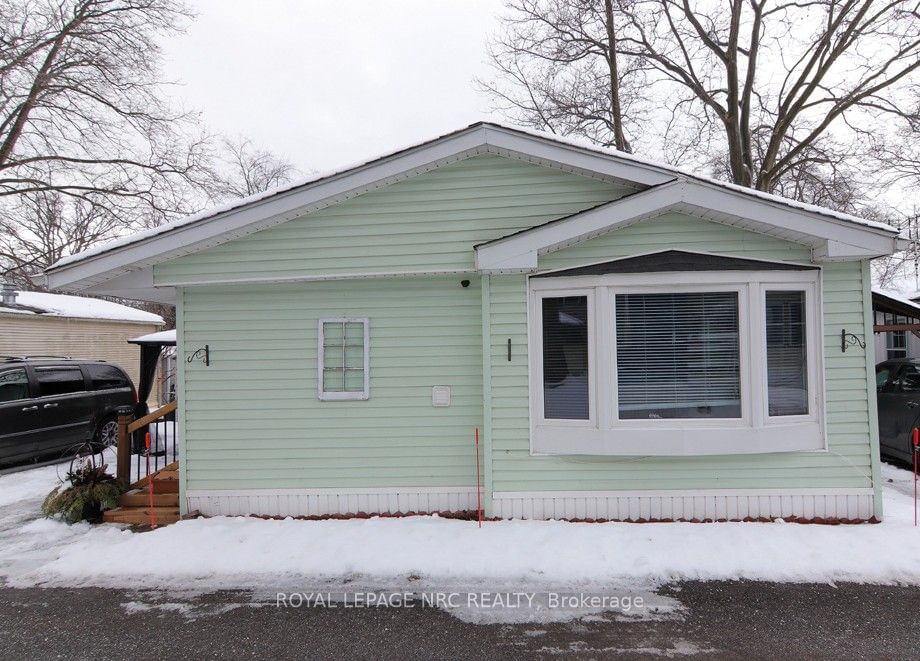 Mobile/Trailer for sale at 426-23 Four Mile Creek Road, Niagara-on-the-Lake, 105 - St. Davids, L0S 1J1 - MLS: X11973550