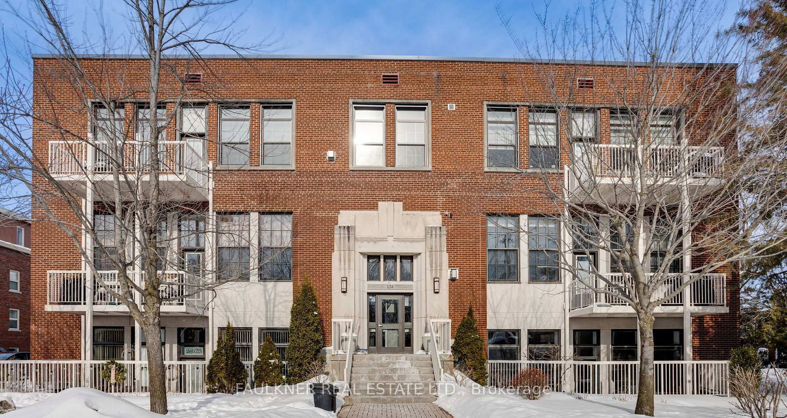 Condo sold at 301-174 Stanley Avenue, New Edinburgh - Lindenlea, 3301 - New Edinburgh, K1M 1P1 - MLS: X11973606