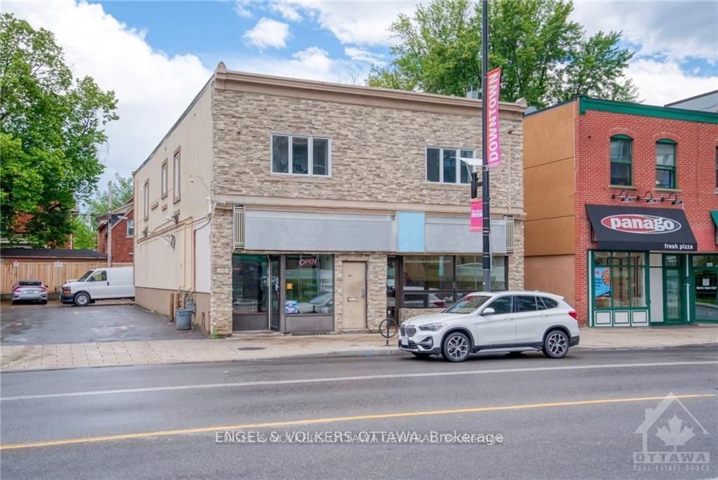 Building at 462 Rideau Street, Ottawa, Sandy Hill