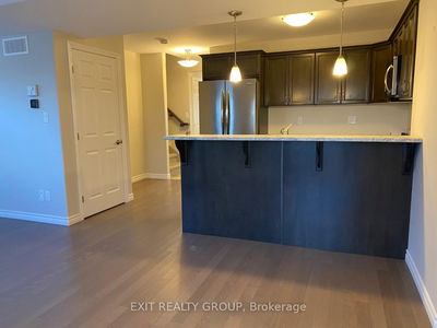 81 Mountain Ash Dr, Belleville - Thurlow Ward image-0-4