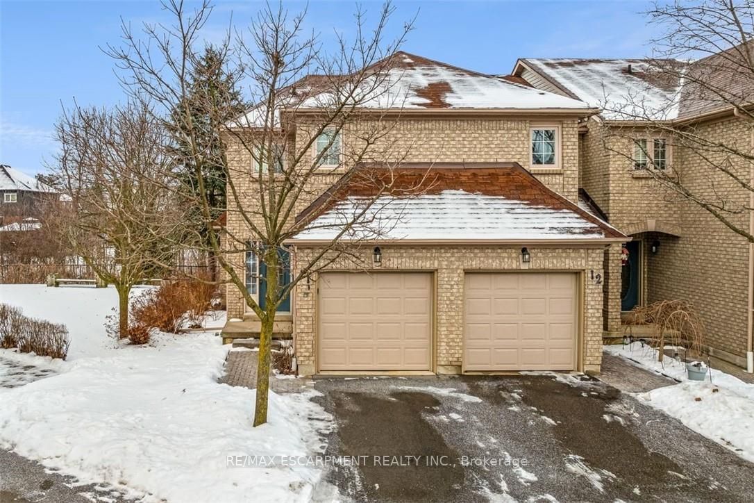 Townhouse for sale at 11-75 Ryans Way, Hamilton, Waterdown, L8B 1B4 - MLS: X11973966