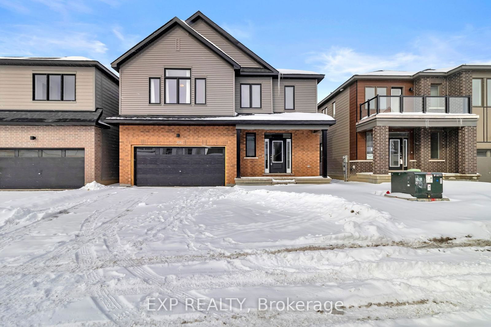 Detached House for lease at 354 Peninsula Road, Barrhaven, 7704 - Barrhaven - Heritage Park, K0A 2Z0 - MLS: X11973994