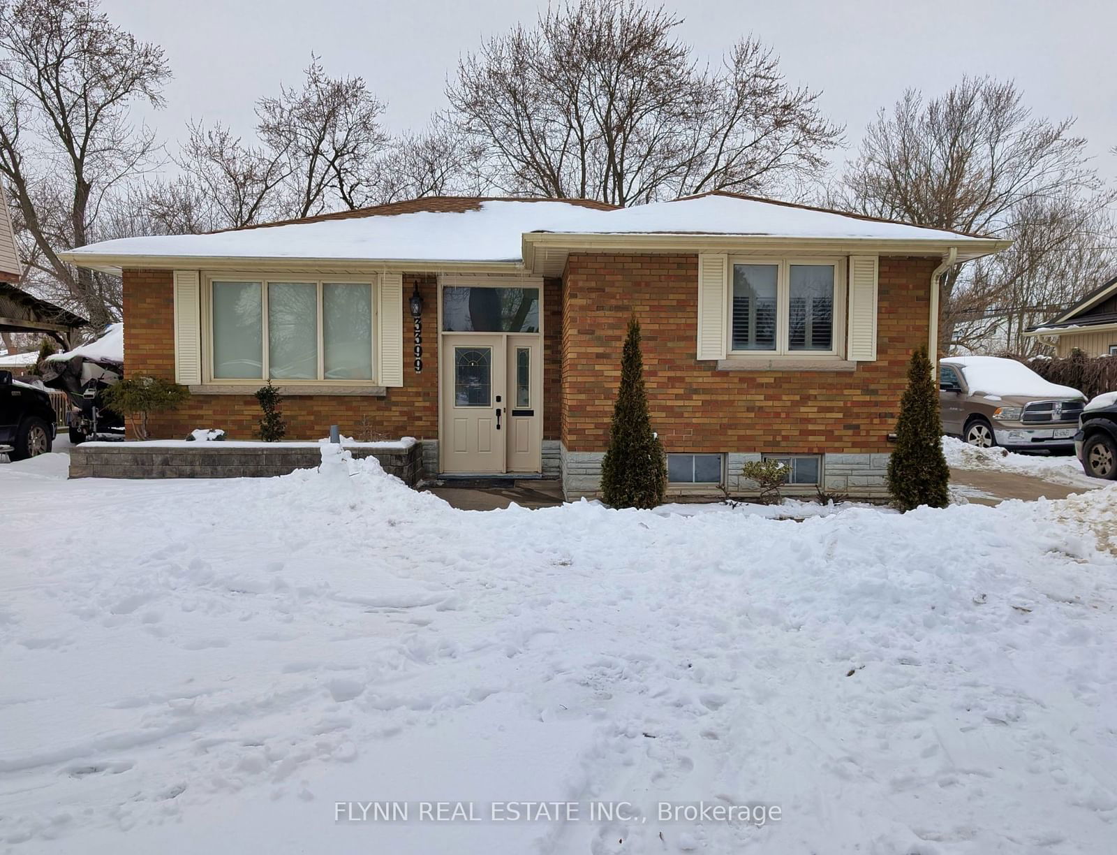 Detached House for sale at 3399 CATTELL Drive, Niagara Falls, 223 - Chippawa, L2G 6N3 - MLS: X11974052