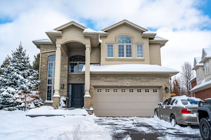 home for sale on 80 Commando Court