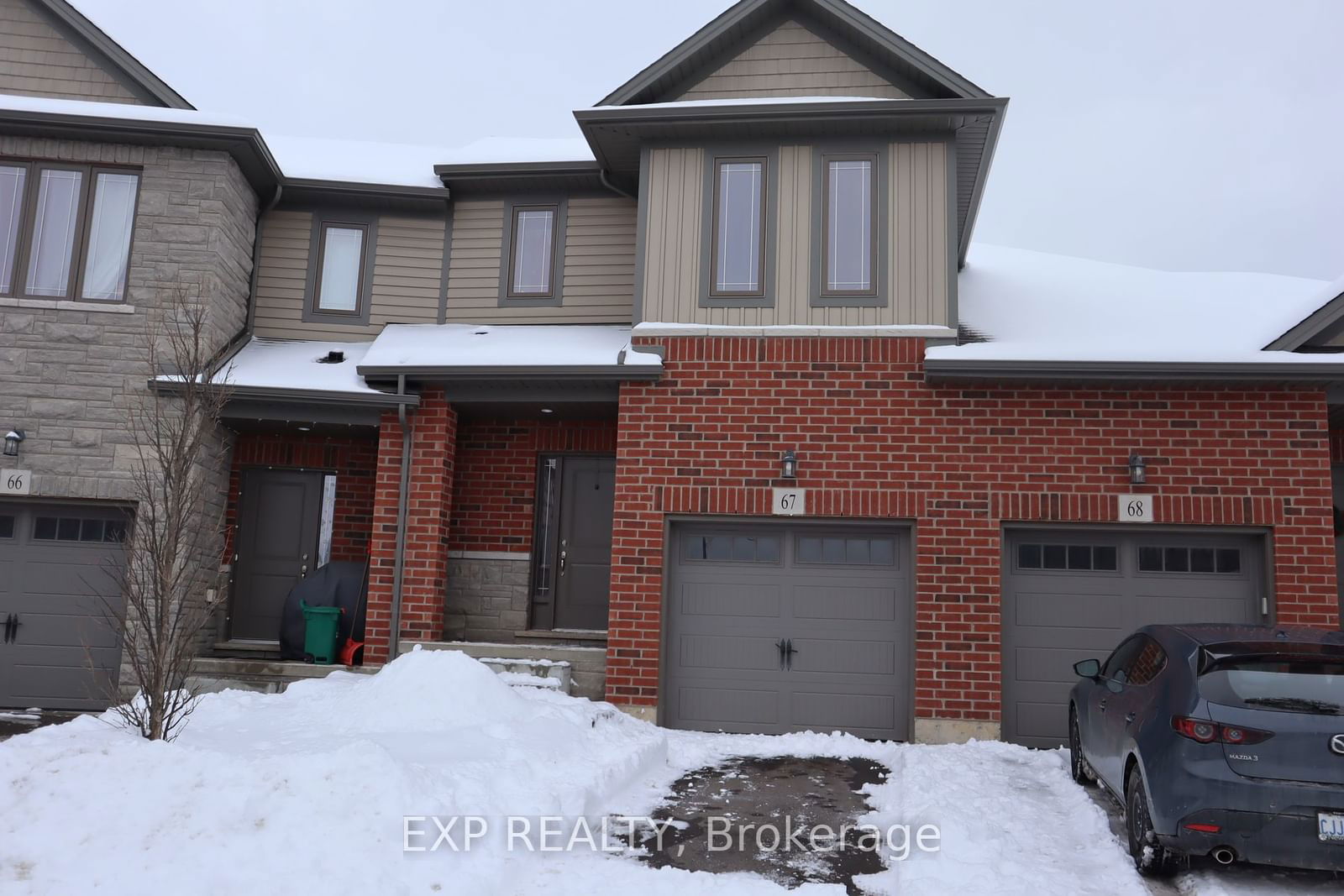 Townhouse for sale at 67-77 Diana Avenue, Brant, Brantford Twp, N3T 0R6 - MLS: X11974115