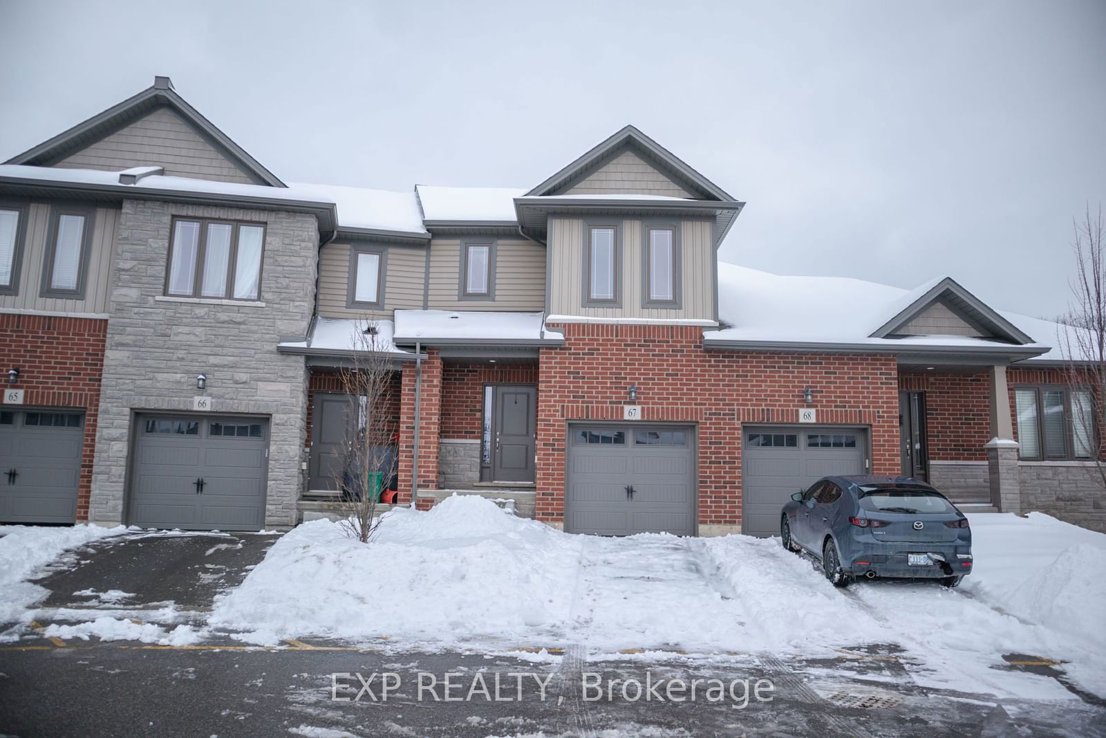 Townhouse for sale at 67-77 Diana Avenue, Brant, Brantford Twp, N3T 0R6 - MLS: X11974115