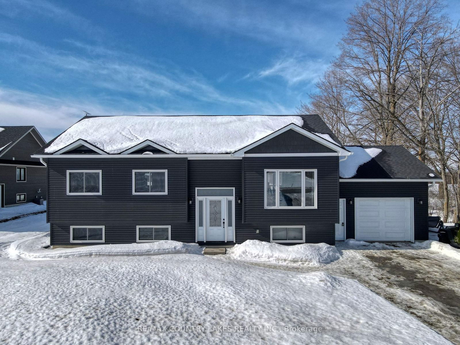 Building at 1067 County Road 46, Kawartha Lakes, Woodville