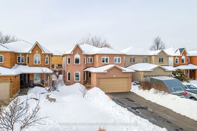 13 Waterwheel Cres, Hamilton - Waterdown image-0-1