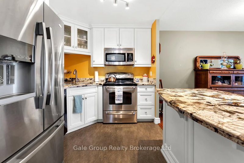 406 - 421 Fairview Dr, Brantford, N3R 7M3 | Image 3