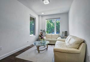 Unit Room 2 — 528 Jones Rd, Hamilton - Lakeshore image-0-2