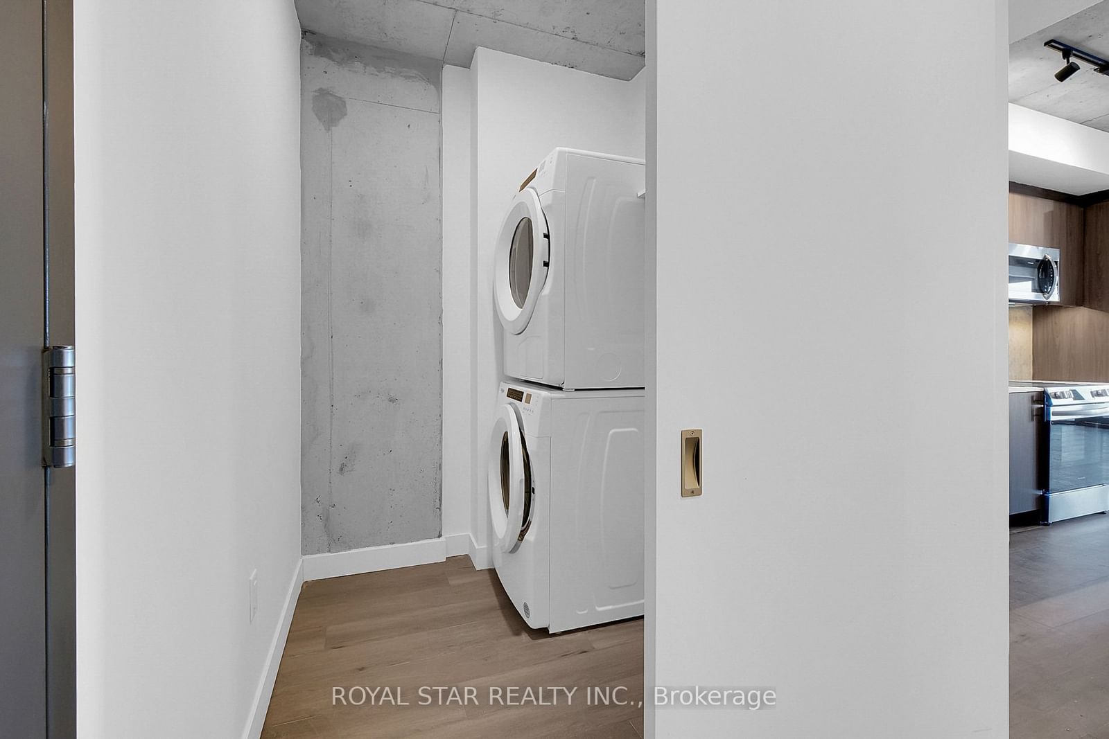 10 James Street, Unit 507 - Photo 39