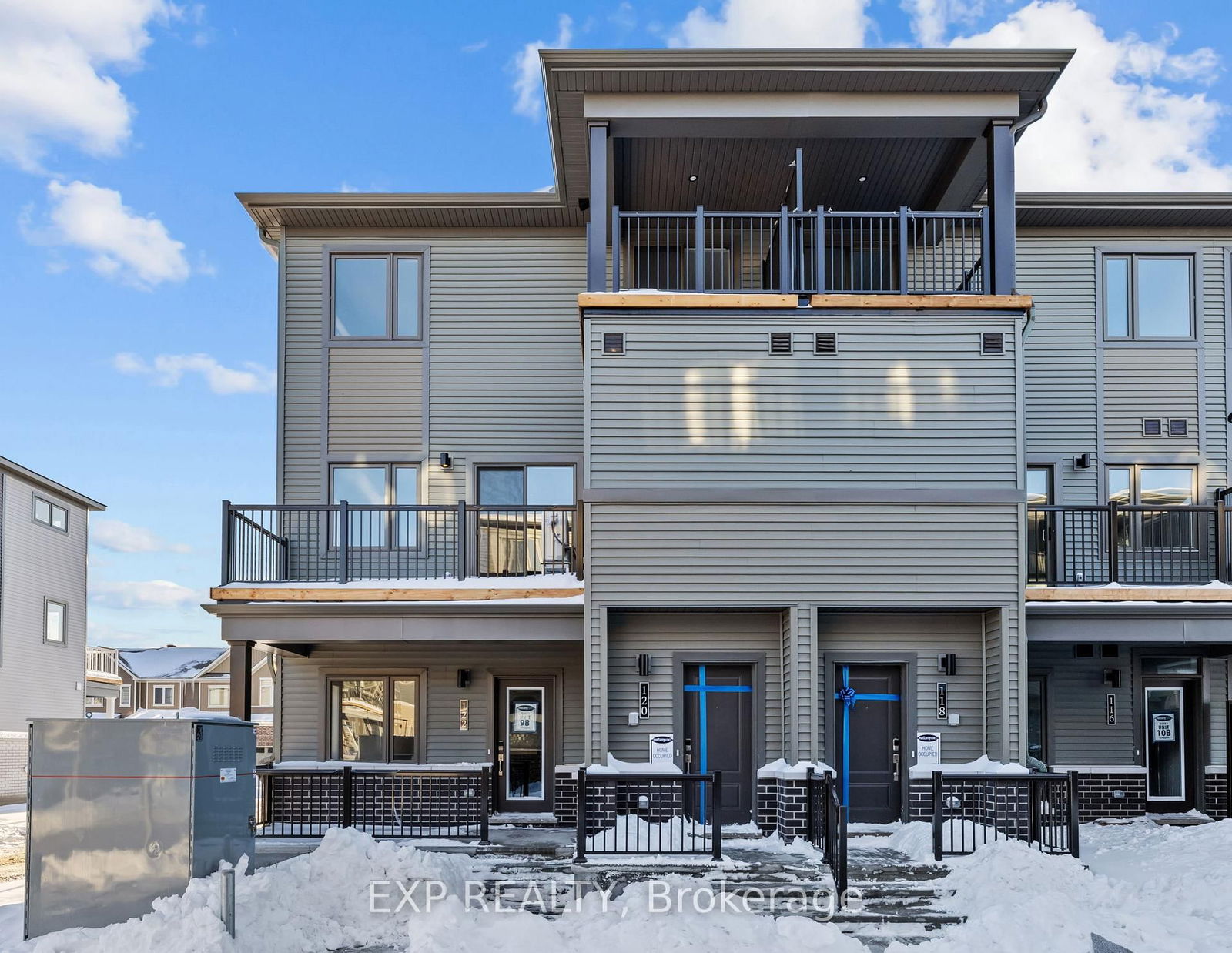 Townhouse leased at 120 Parnian Private N/A, Ottawa, Barrhaven - Half Moon Bay, K2J 6H3 - MLS: X11974828