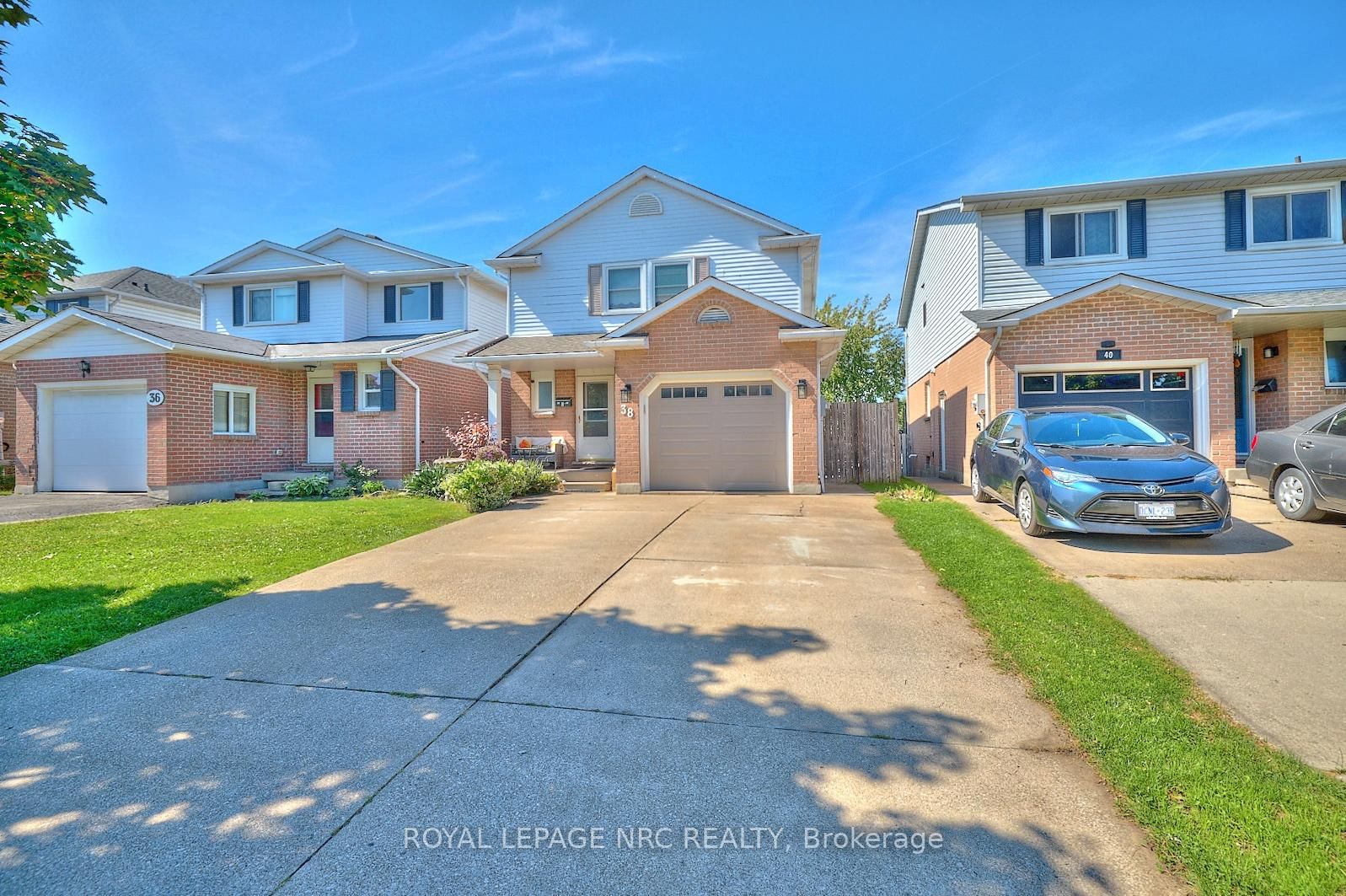 Building at 38 Culligan Crescent, Thorold, Confederation Heights