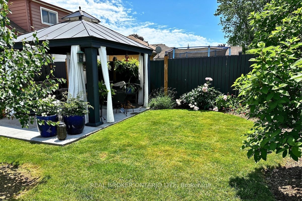 Listing Image 32