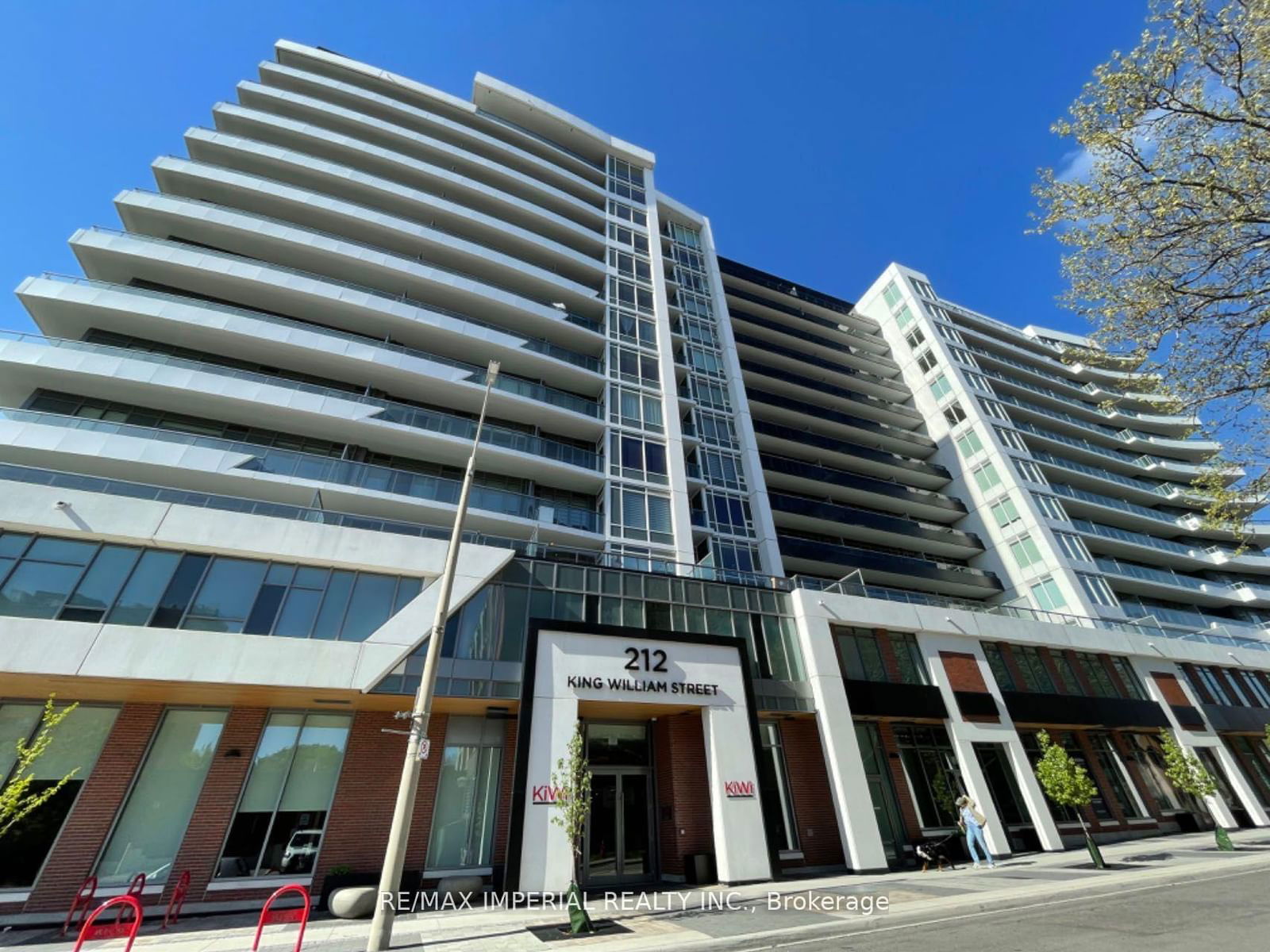 Condo sold at 908-212 King William Street, Hamilton, Beasley, L8R 0A7 - MLS: X11975190