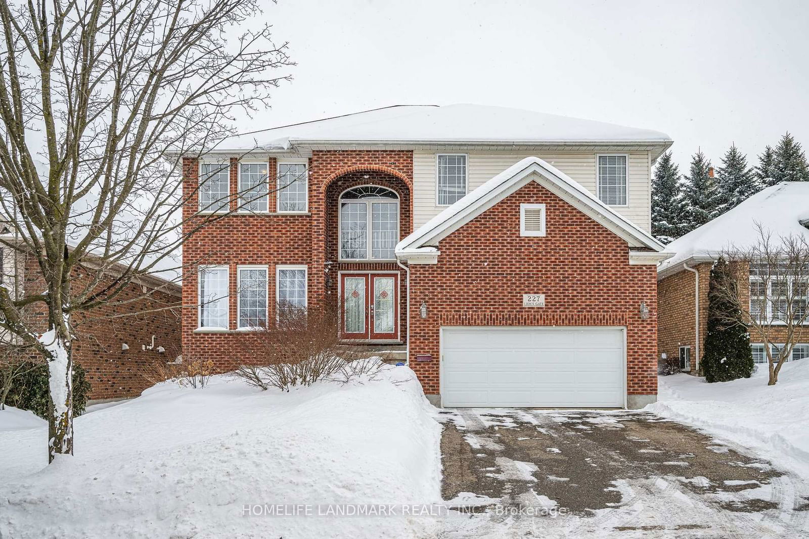 Detached House for sale at 227 The Lions Gate, Waterloo, N2L 6M6 - MLS: X11975376