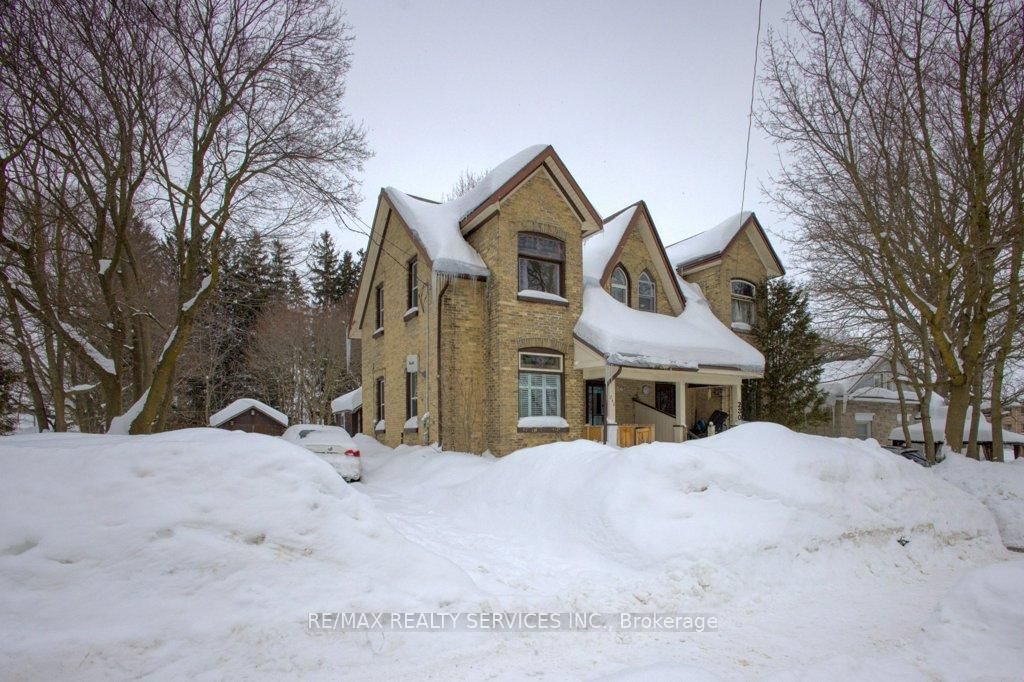 Semi-Detached House for sale at 240 Fergus Street, Wellington North, Mount Forest, N0G 2L2 - MLS: X11975532