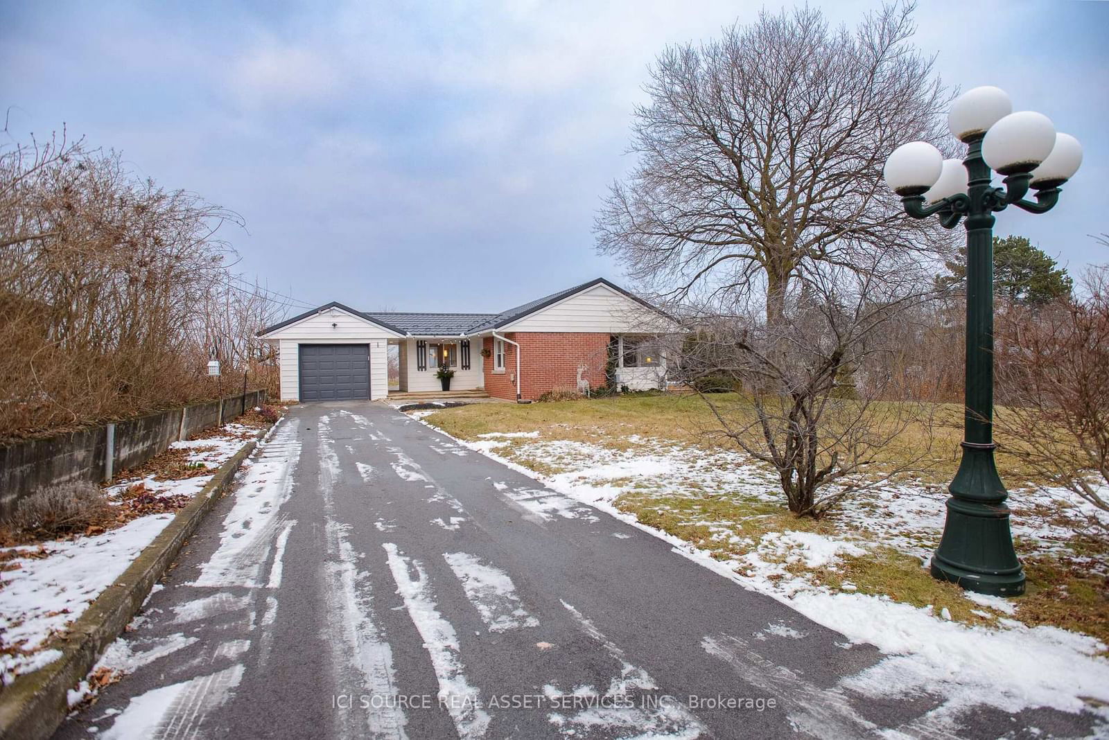 Building at 5503 Greenlane Road, Lincoln, 981 - Lincoln Lake