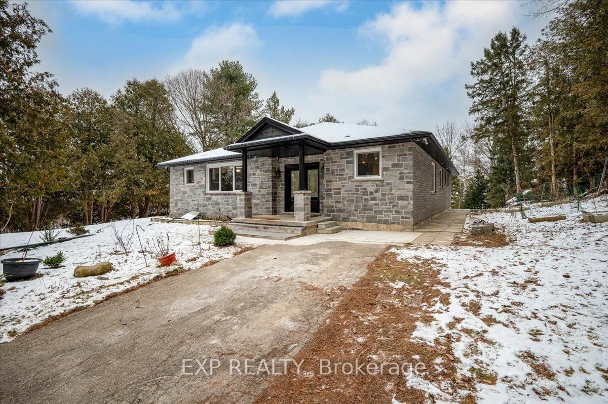Detached House for sale at 308 Governors Road, Brant, Paris, N3L 3E1 - MLS: X11975759