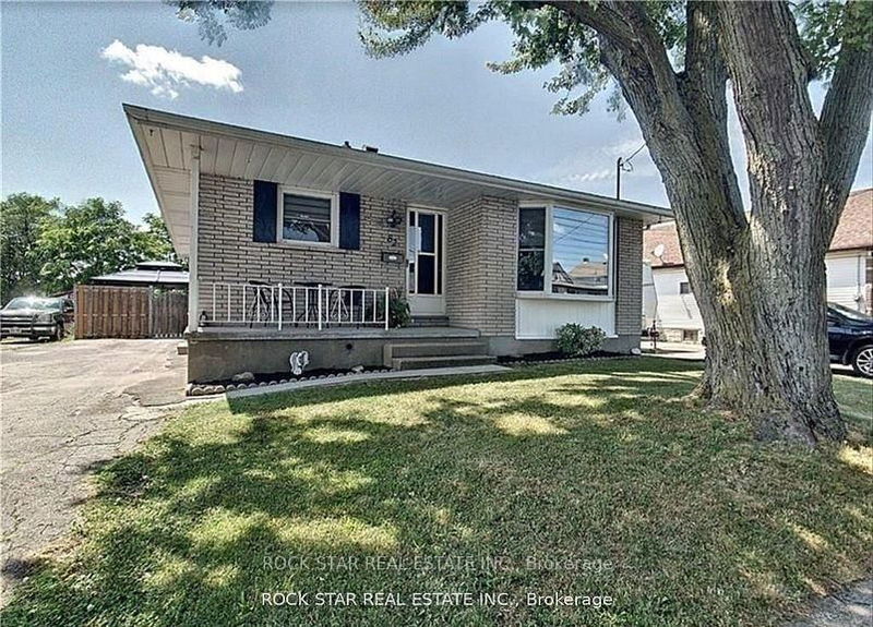 home for lease on Upper-82 Deere Street