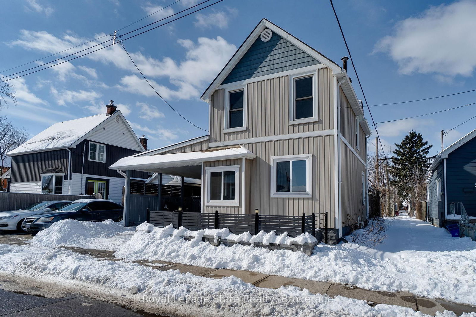 Detached House for sale at 55 East Bend Avenue, Hamilton, Crown Point, L8L 7E4 - MLS: X11976008