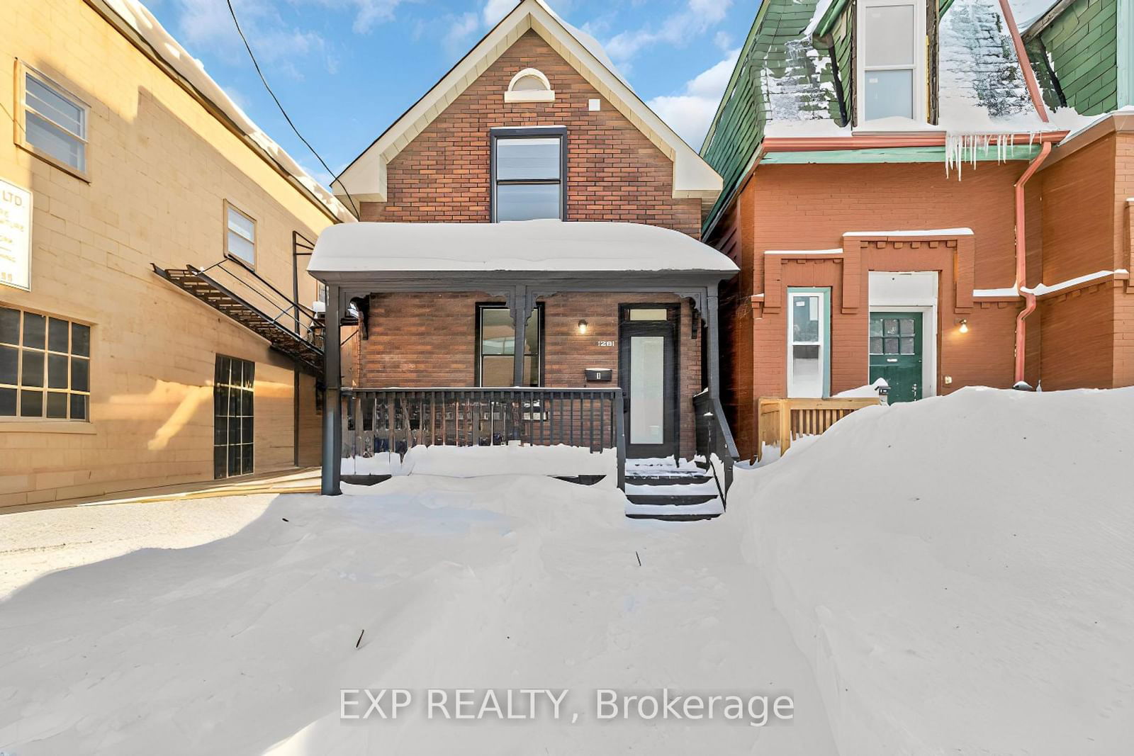 Detached House leased at 3-28 Florence Street, Ottawa Centre, 4103 - Ottawa Centre, K2P 0W7 - MLS: X11976025