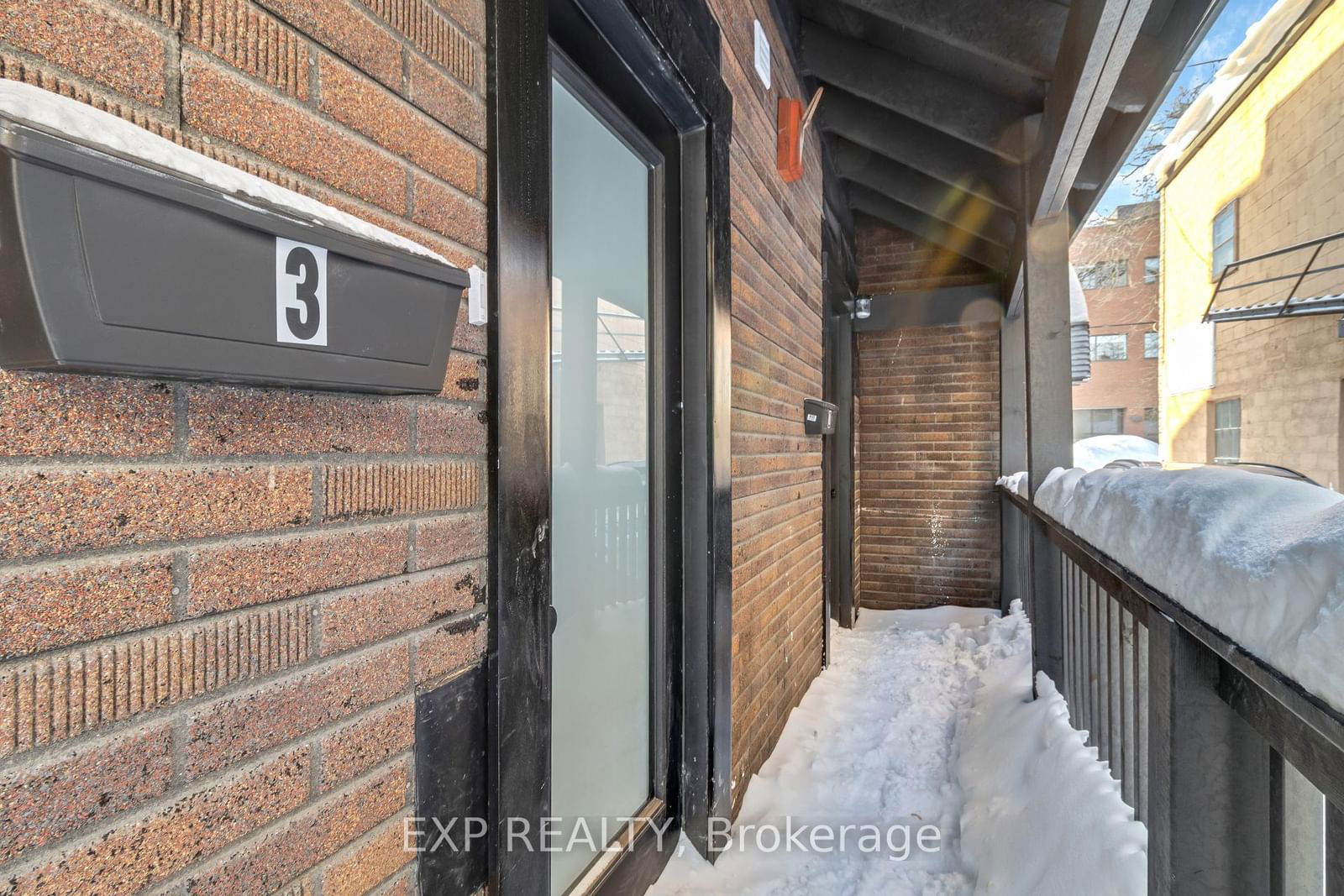 Detached House leased at 3-28 Florence Street, Ottawa Centre, 4103 - Ottawa Centre, K2P 0W7 - MLS: X11976025