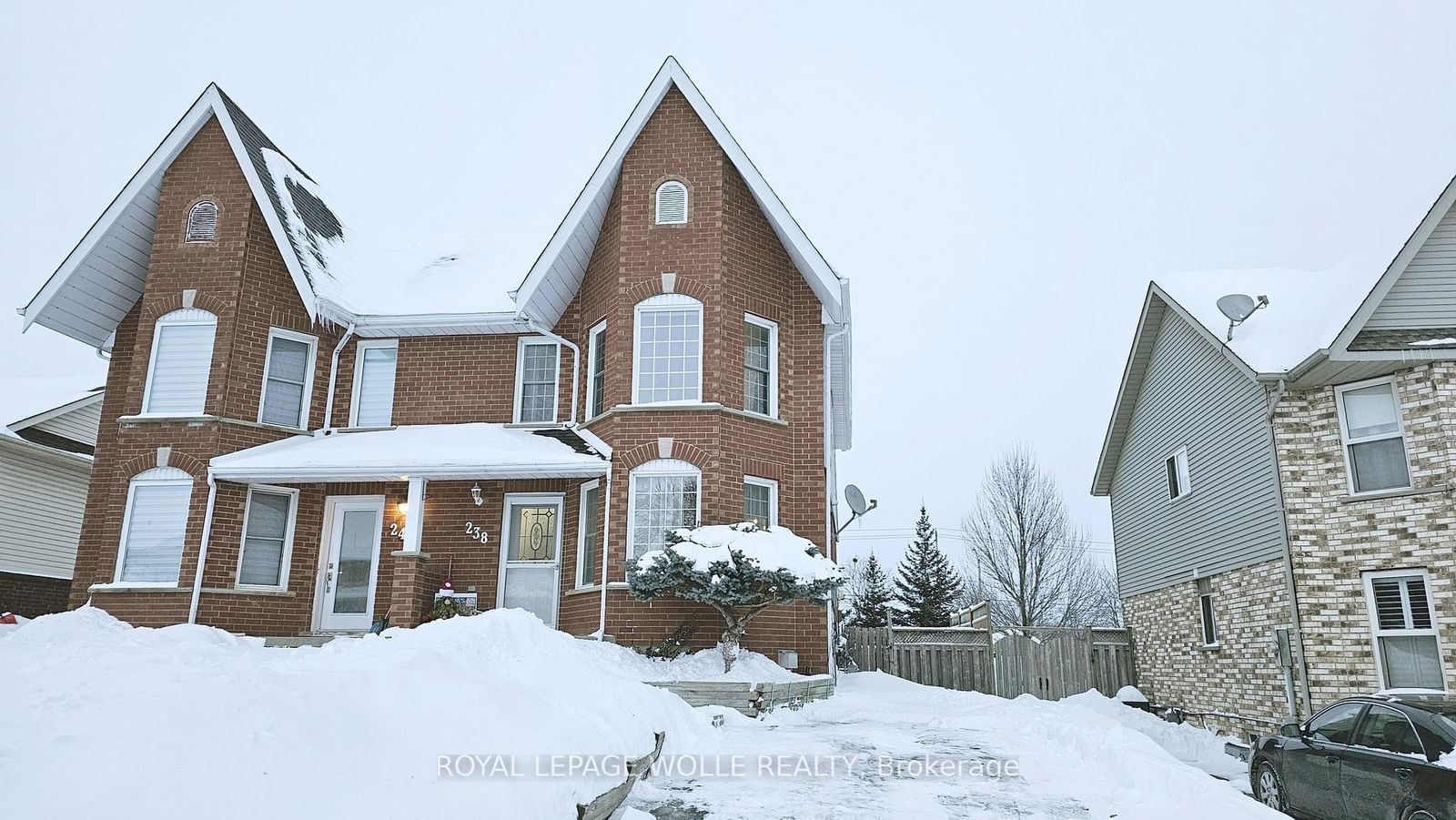 Semi-Detached House for lease at 238 Benesfort Crescent, Kitchener, N2N 3B5 - MLS: X11976079