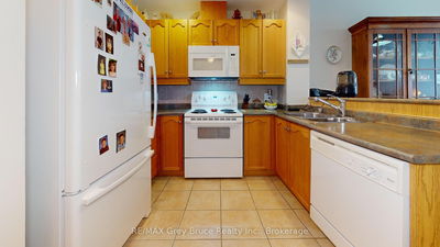 Unit 308 — 34 Bayfield St, Meaford - Meaford image-0-4