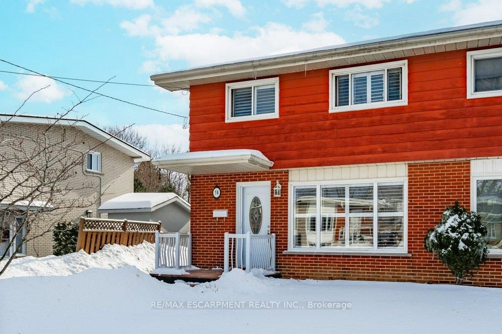 Semi-Detached House for sale at 58 Luscombe Street, Hamilton, Greeningdon, L9A 2J8 - MLS: X11976238