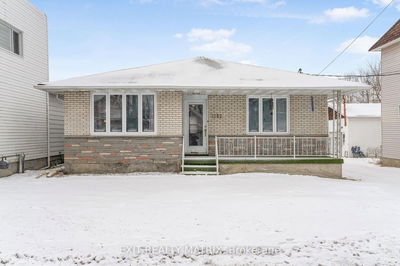 Detached House for sale at 1052 Notre Dame Street, Russell, Embrun, K0A 1W1 - MLS: X11976250