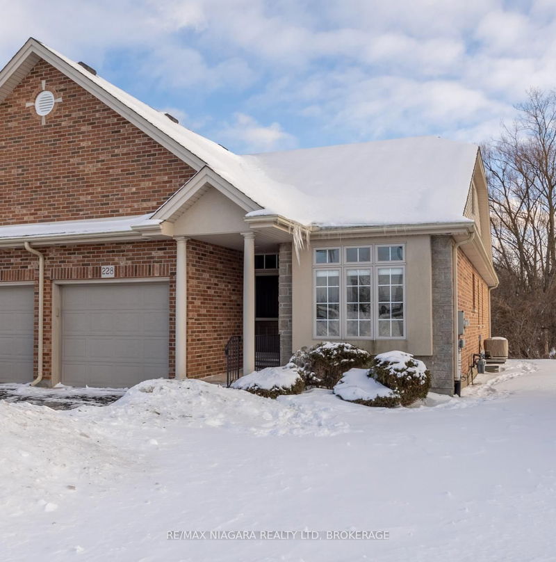 228 Willowlanding Crt, Welland - 767 - N. Welland image-0-0