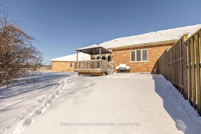 228 Willowlanding Crt, Welland - 767 - N. Welland image-0-4