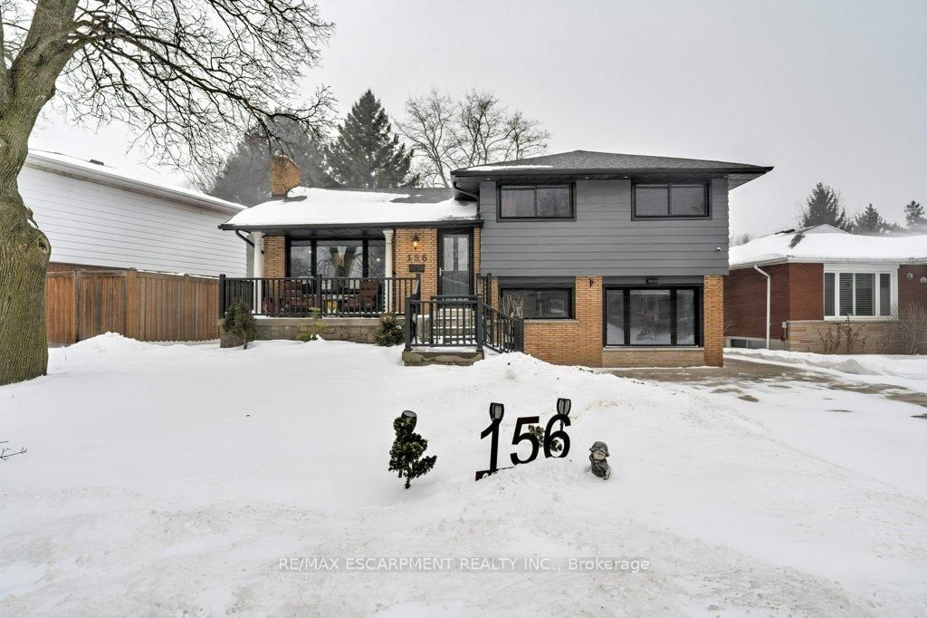 Detached House for sale at 156 Columbia Drive, Hamilton, Buchanan, L9C 3Y6 - MLS: X11976306