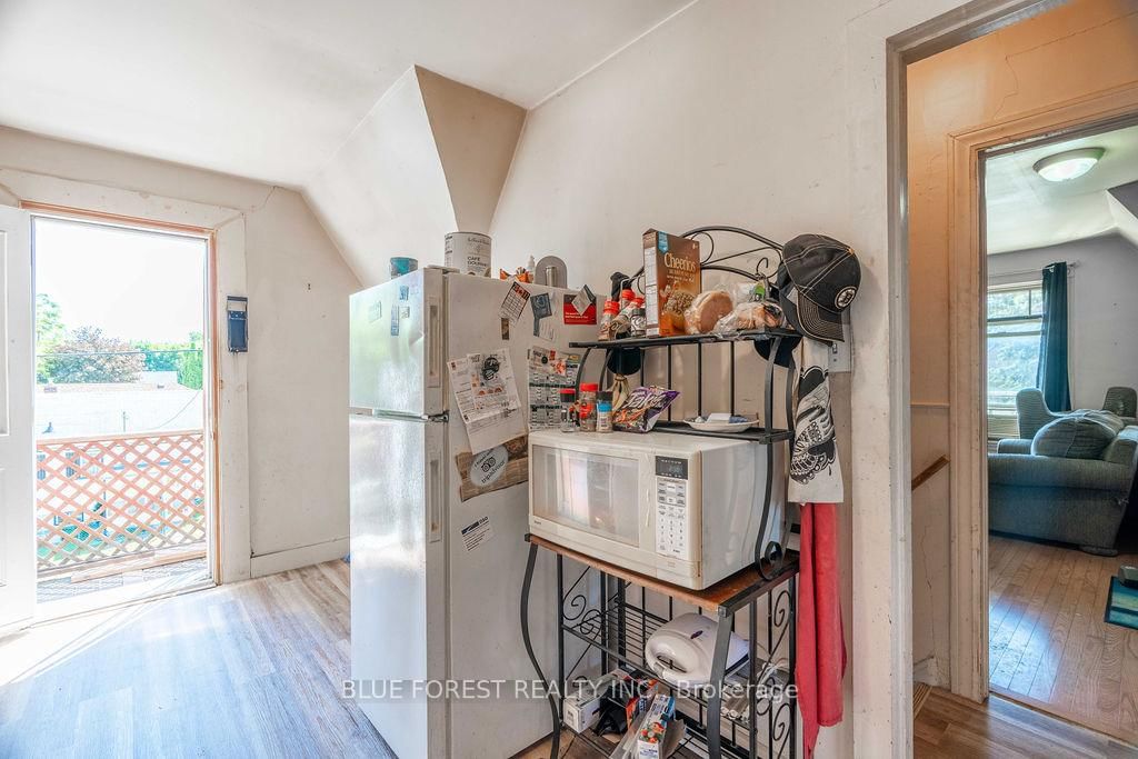 Listing Image 36