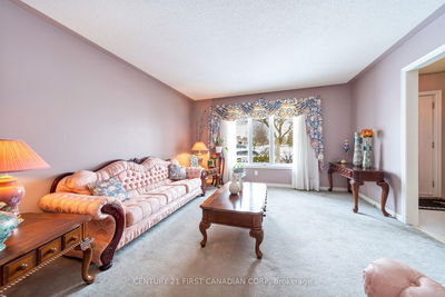 73 Bournemouth Dr, London - East I image-0-3