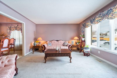 73 Bournemouth Dr, London - East I image-0-4