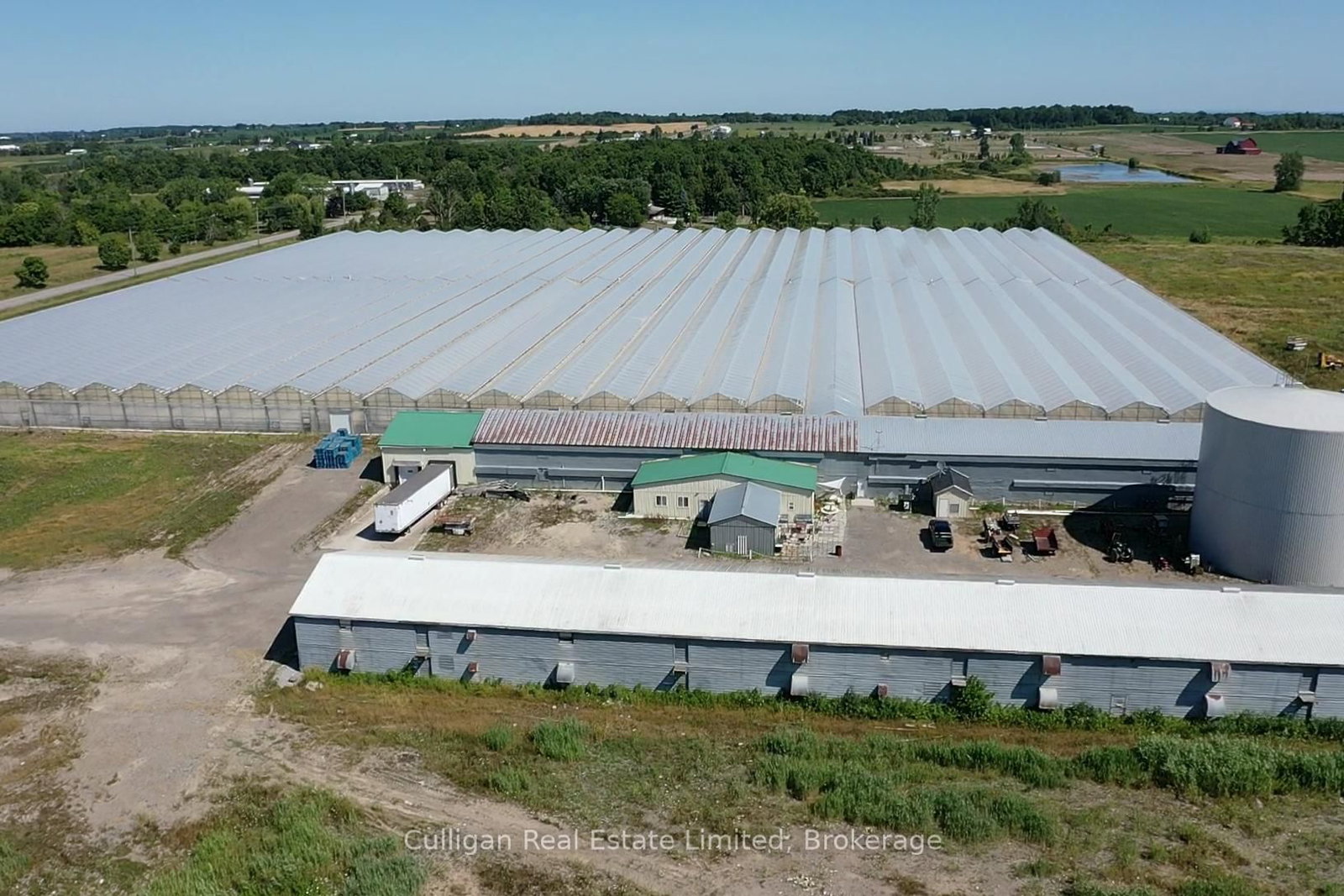 Listing Image 7