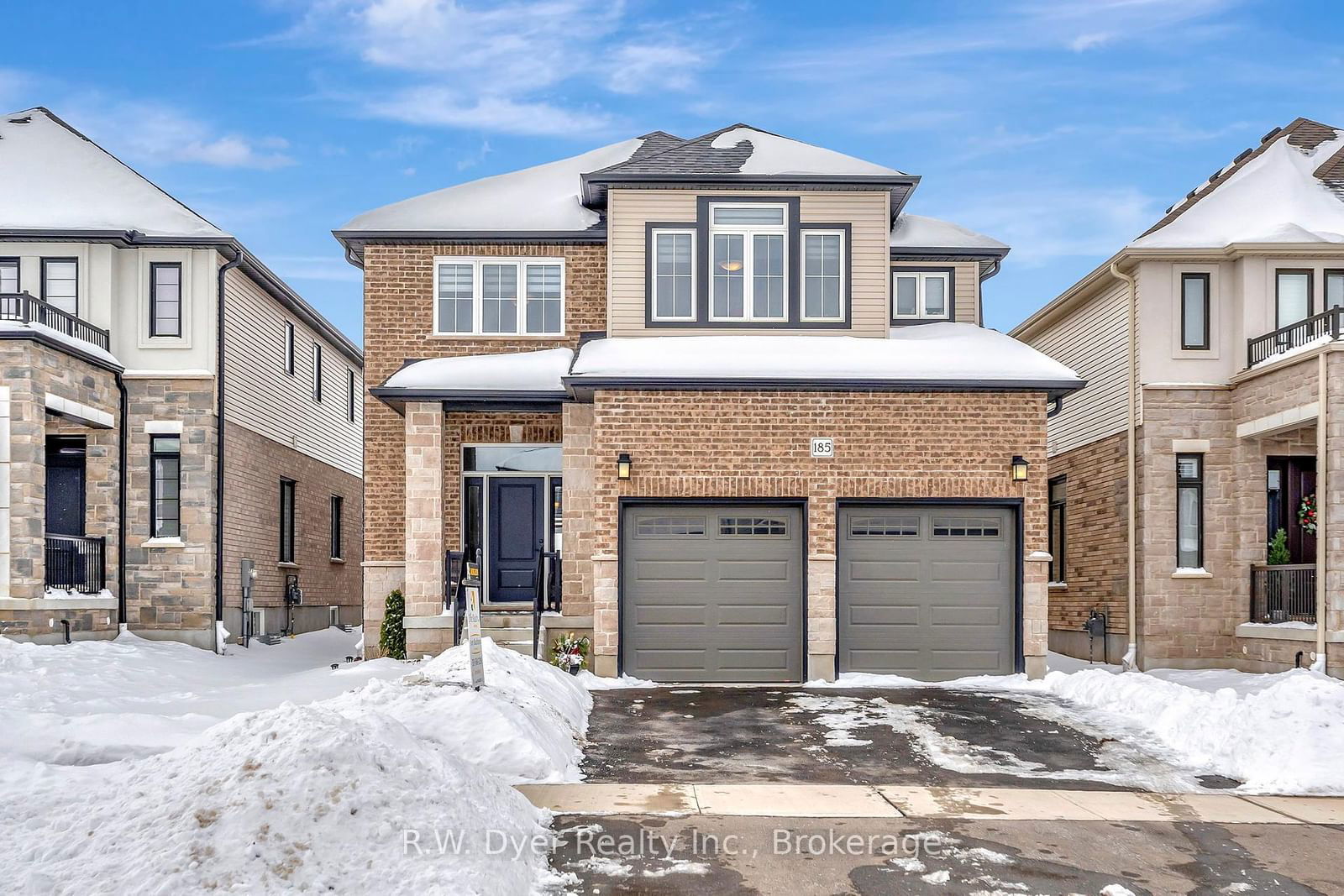 Detached House for sale at 185 Savannah Ridge Drive, Brant, Paris, N3L 4G5 - MLS: X11976757