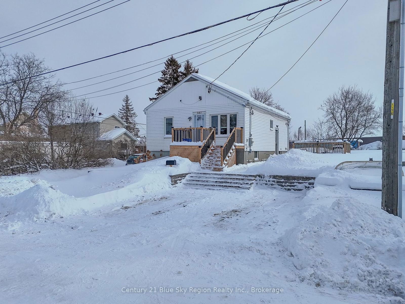 Detached House for sale at 341 Gore Street, North Bay, Central, P1B 2S2 - MLS: X11976809