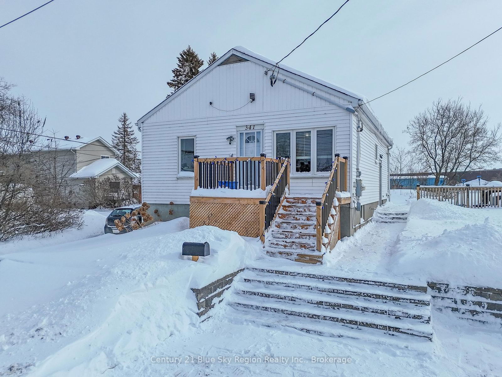 Detached House for sale at 341 Gore Street, North Bay, Central, P1B 2S2 - MLS: X11976809